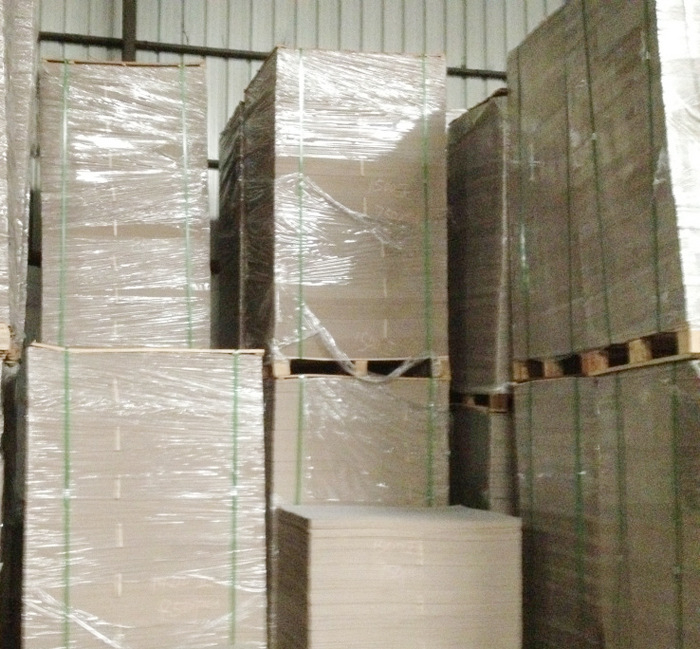 東莞灰板紙廠家怎么保存新聞紙？